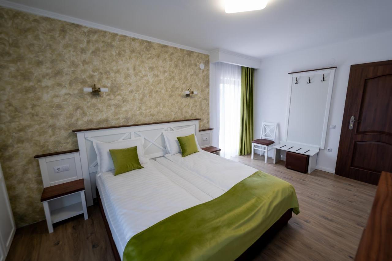 Evergreen Chalet Avrig Dış mekan fotoğraf